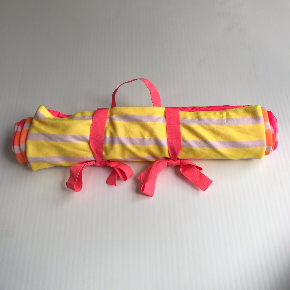 Victoria’s Secret Large Beach / Picnic Blanket